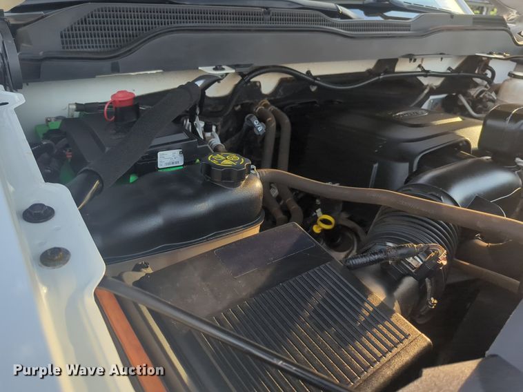 image for item DL1067 2019 Chevrolet  Silverado 2500HD Double Cab pickup truck