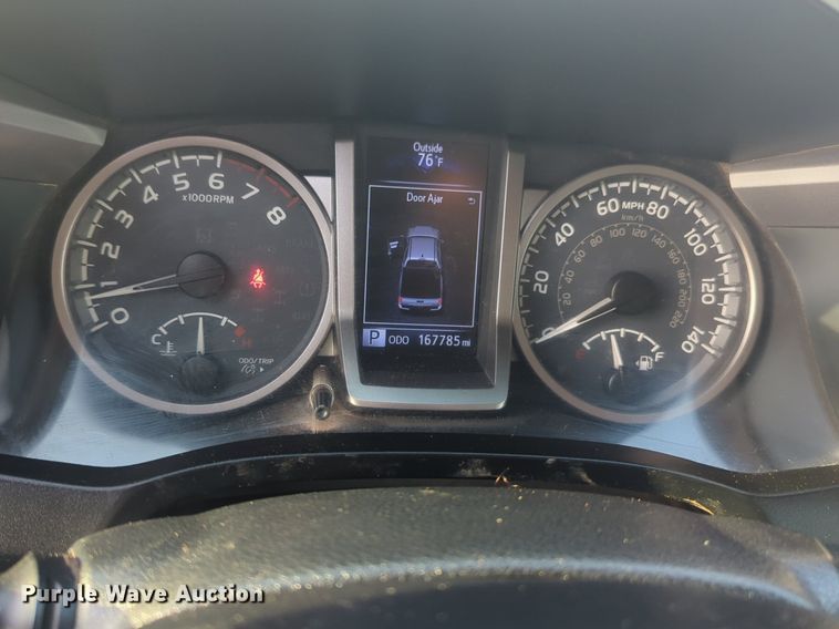 image for item DL1068 2019 Toyota  Tacoma Double Cab pickup truck