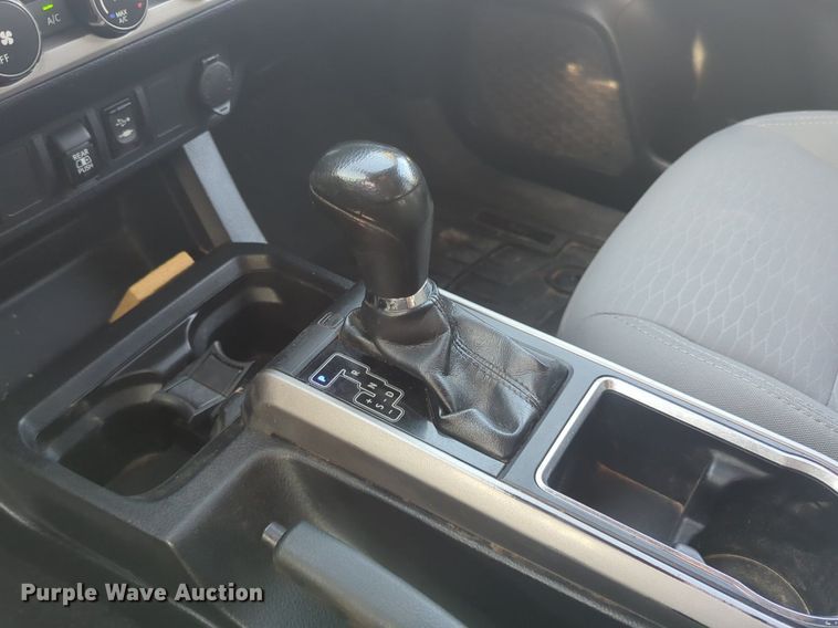 image for item DL1068 2019 Toyota  Tacoma Double Cab pickup truck