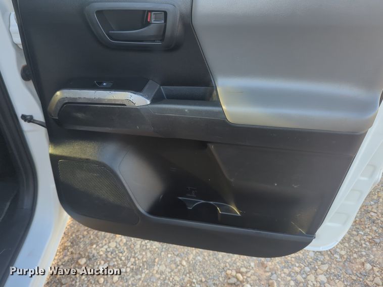 image for item DL1068 2019 Toyota  Tacoma Double Cab pickup truck