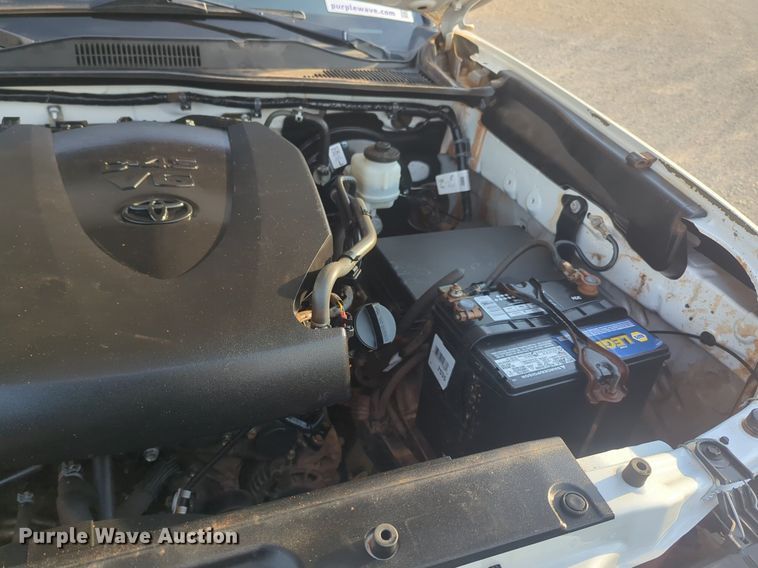 image for item DL1068 2019 Toyota  Tacoma Double Cab pickup truck