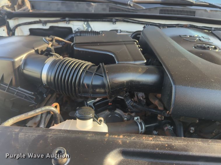 image for item DL1068 2019 Toyota  Tacoma Double Cab pickup truck