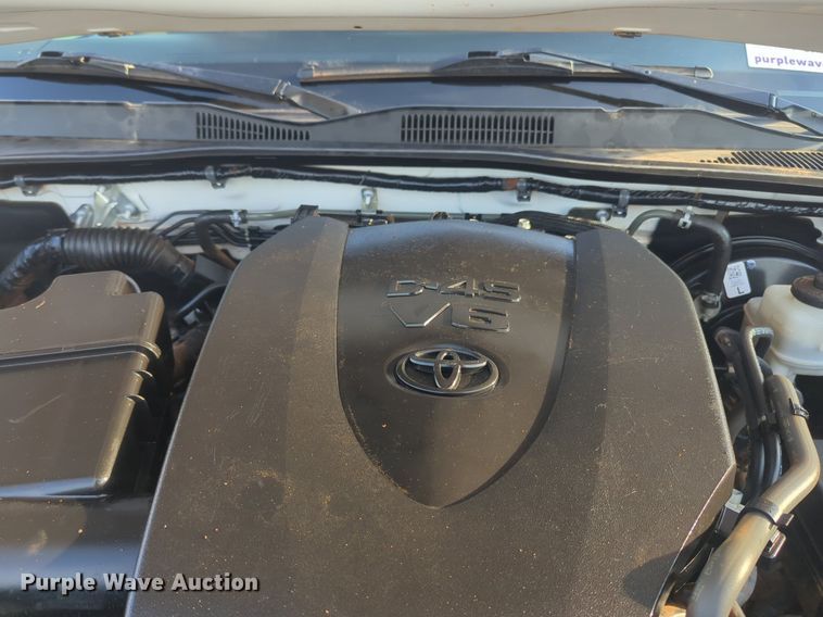 image for item DL1068 2019 Toyota  Tacoma Double Cab pickup truck