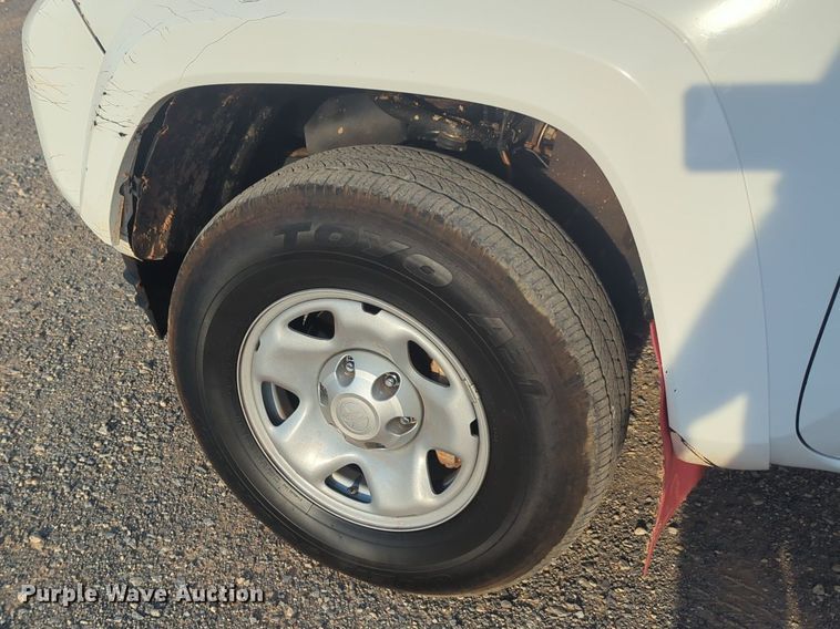 image for item DL1068 2019 Toyota  Tacoma Double Cab pickup truck