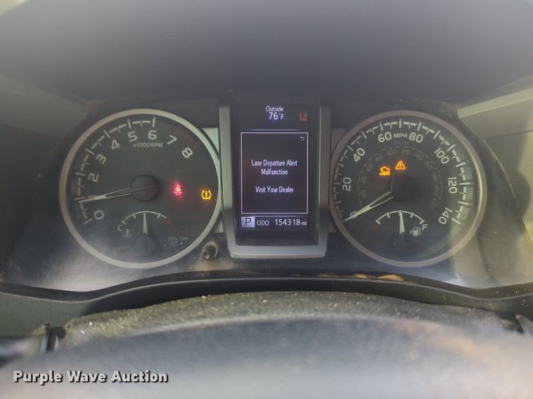 image for item DL1069 2019 Toyota  Tacoma  Access Cab pickup truck