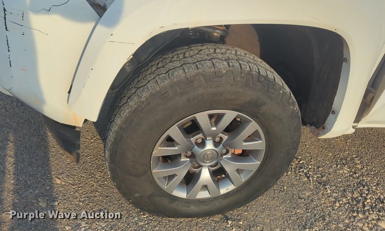 image for item DL1069 2019 Toyota  Tacoma  Access Cab pickup truck