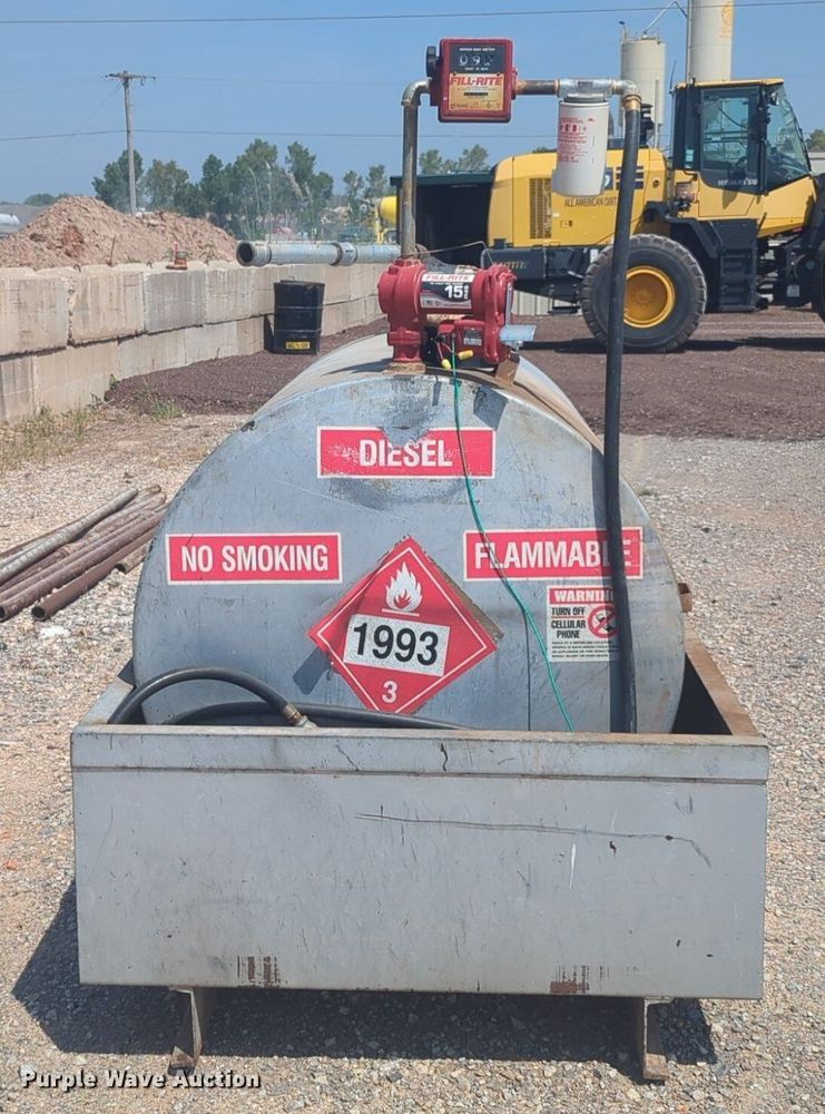 image for item DL1072 Diesel fuel tank 