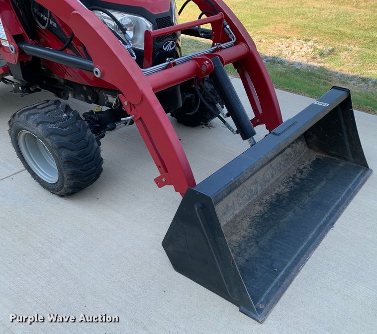 image for item DM1778 2015 Mahindra  EMAX22N4 MFWD tractor