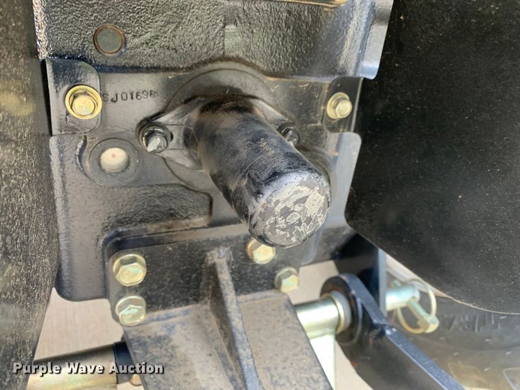 image for item DM1778 2015 Mahindra  EMAX22N4 MFWD tractor