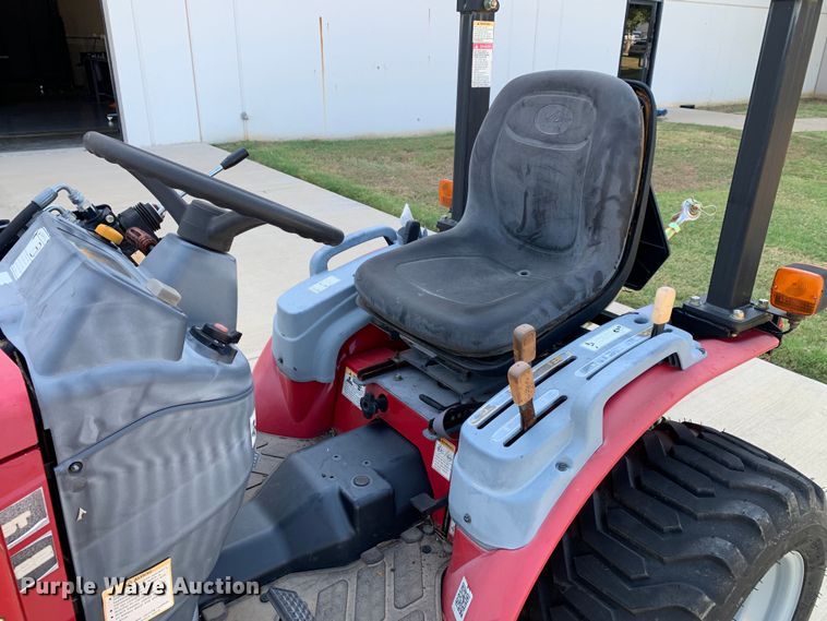 image for item DM1778 2015 Mahindra  EMAX22N4 MFWD tractor