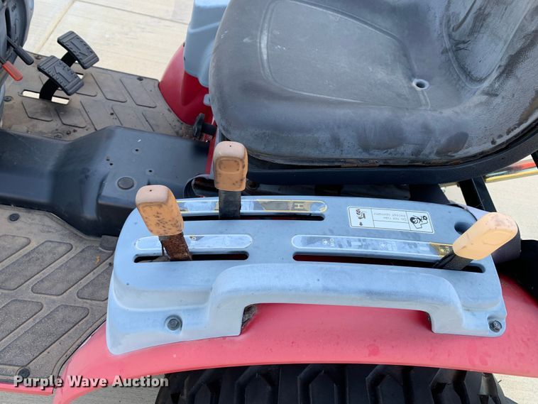 image for item DM1778 2015 Mahindra  EMAX22N4 MFWD tractor