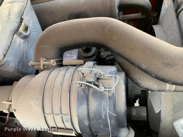 image for item DM1778 2015 Mahindra  EMAX22N4 MFWD tractor