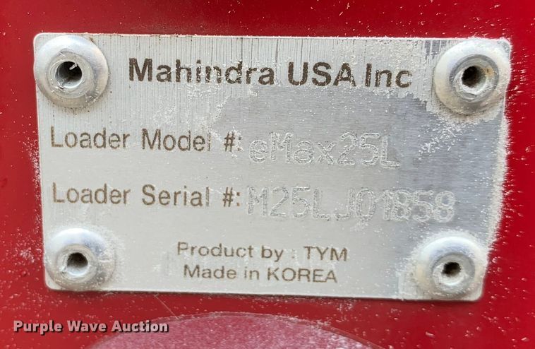image for item DM1778 2015 Mahindra  EMAX22N4 MFWD tractor