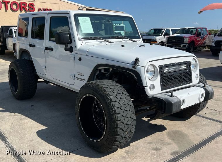 image for item DO2489 2016 Jeep Wrangler Sahara SUV