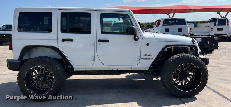 image for item DO2489 2016 Jeep Wrangler Sahara SUV