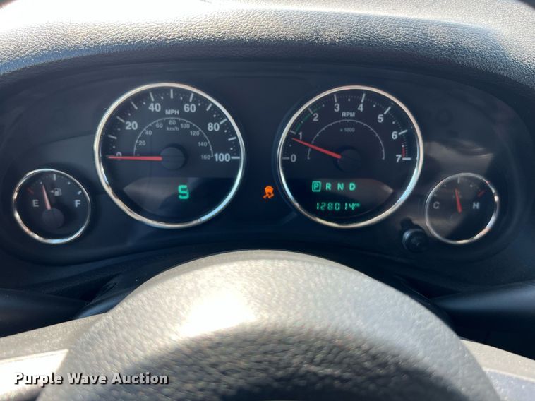 image for item DO2489 2016 Jeep Wrangler Sahara SUV