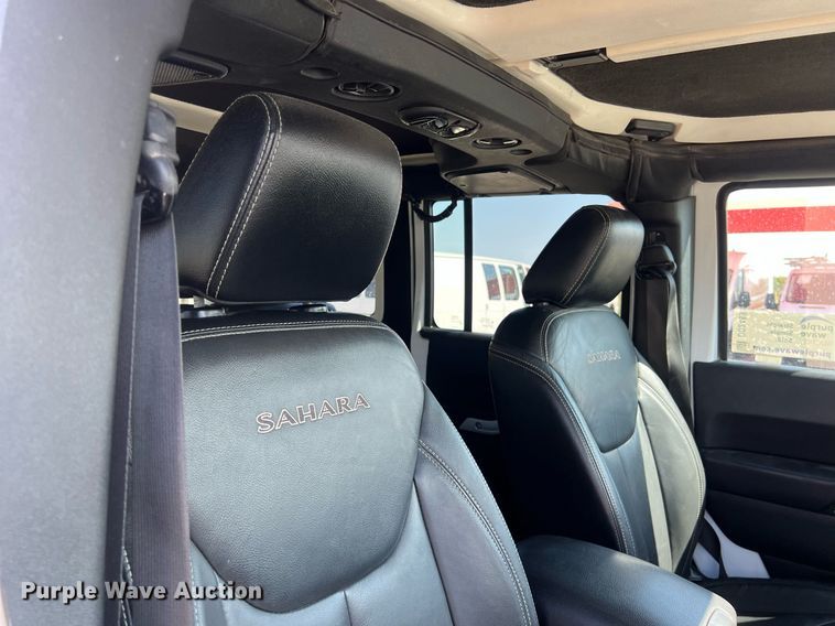 image for item DO2489 2016 Jeep Wrangler Sahara SUV