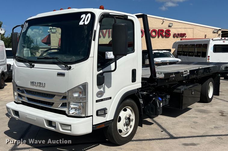 image for item DO2490 2020 Isuzi NRR rollback truck