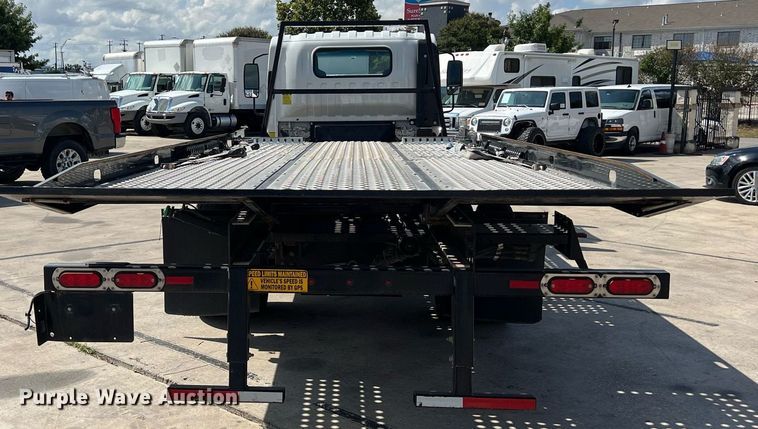 image for item DO2490 2020 Isuzi NRR rollback truck