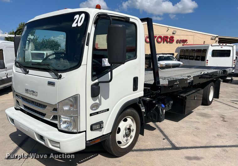 image for item DO2490 2020 Isuzi NRR rollback truck