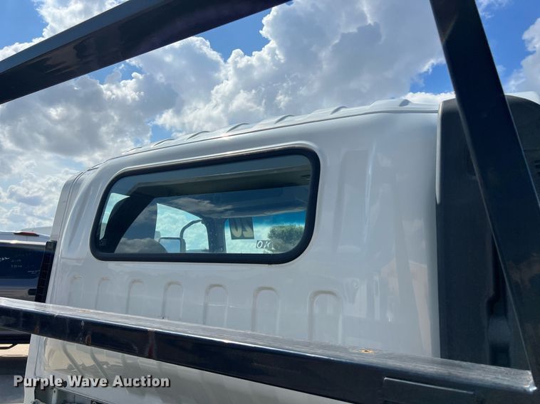 image for item DO2490 2020 Isuzi NRR rollback truck