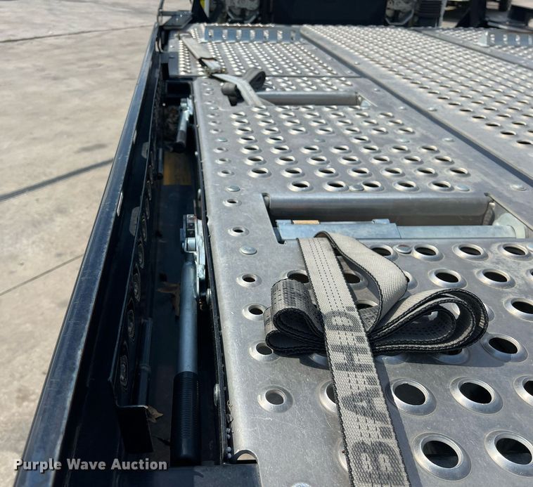 image for item DO2490 2020 Isuzi NRR rollback truck