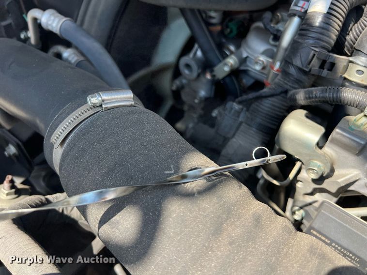 image for item DO2490 2020 Isuzi NRR rollback truck