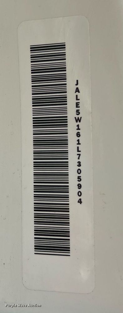 image for item DO2490 2020 Isuzi NRR rollback truck