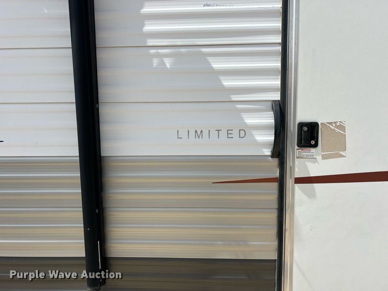 image for item DO2491 2014 Forest River 29VT Grey Wolf Limited camper