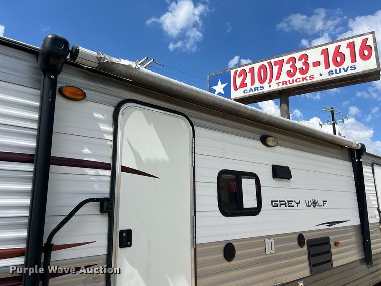 image for item DO2491 2014 Forest River 29VT Grey Wolf Limited camper