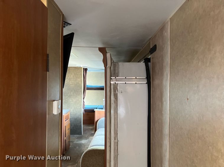 image for item DO2491 2014 Forest River 29VT Grey Wolf Limited camper