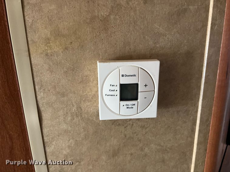 image for item DO2491 2014 Forest River 29VT Grey Wolf Limited camper