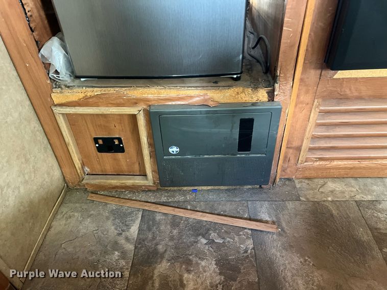 image for item DO2491 2014 Forest River 29VT Grey Wolf Limited camper