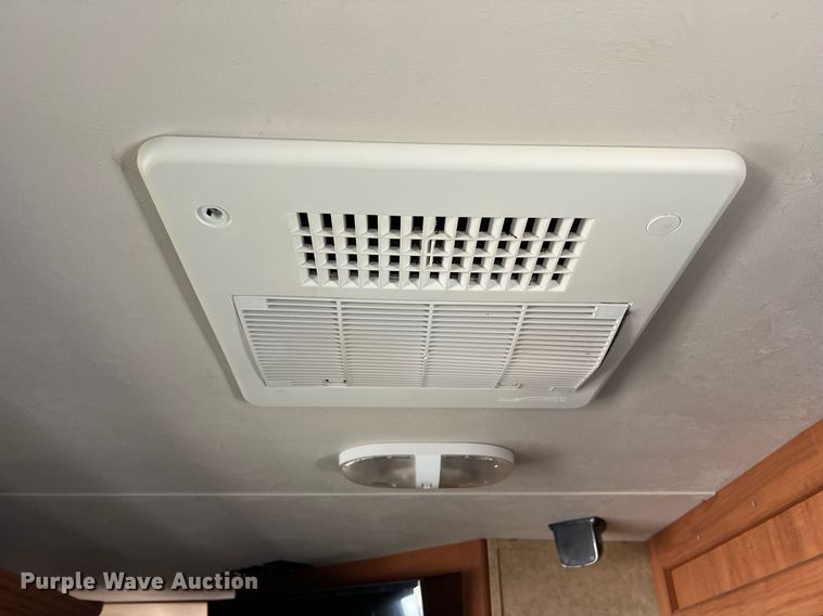 image for item DO2491 2014 Forest River 29VT Grey Wolf Limited camper