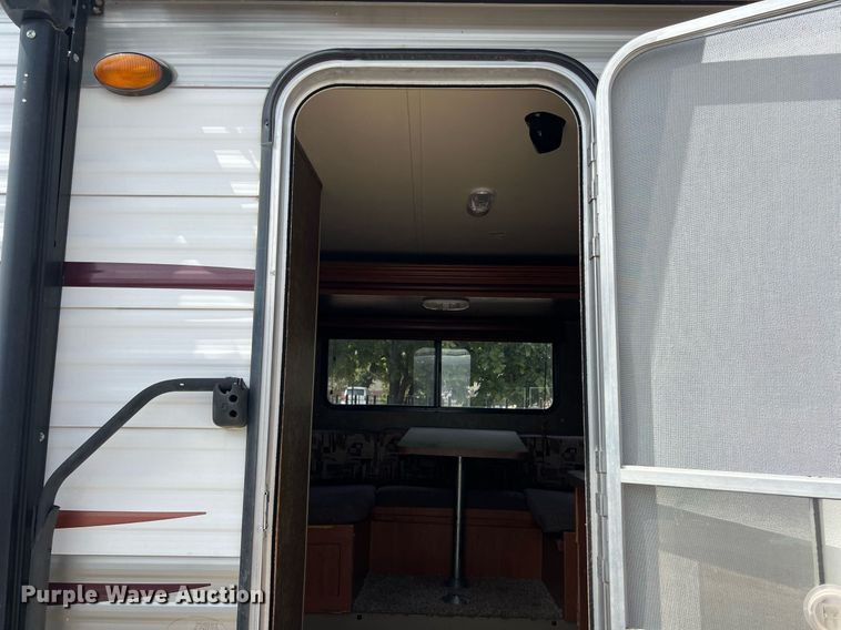 image for item DO2491 2014 Forest River 29VT Grey Wolf Limited camper