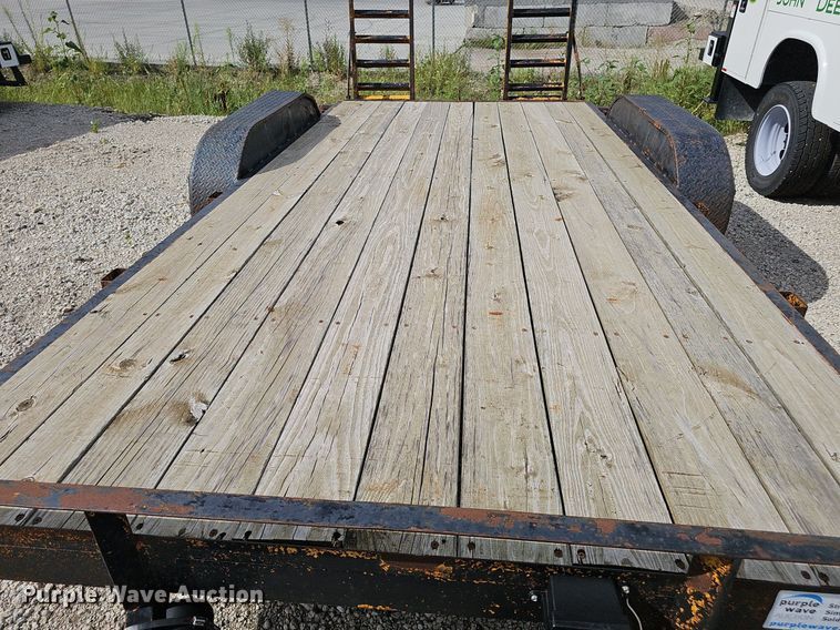 image for item DO2863 1998 H&H utility trailer