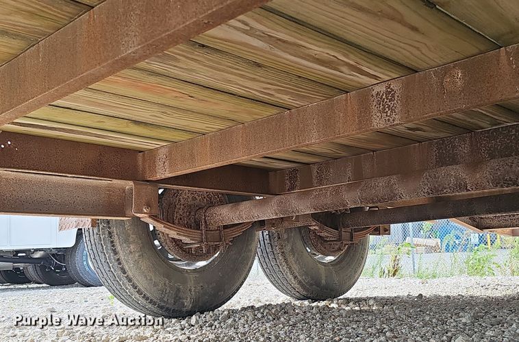 image for item DO2863 1998 H&H utility trailer