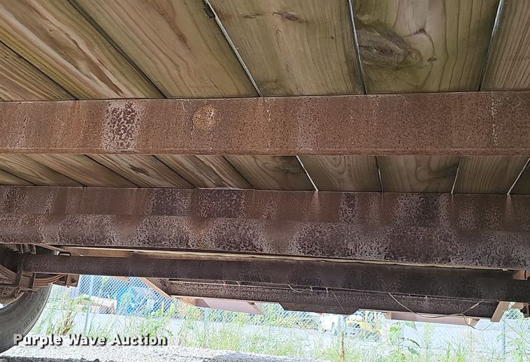 image for item DO2863 1998 H&H utility trailer