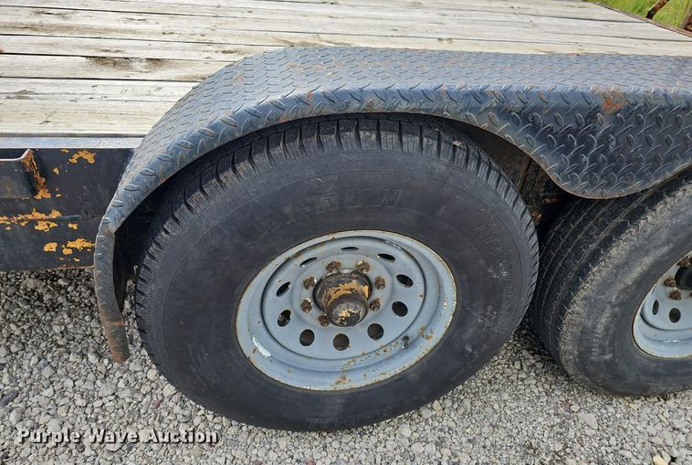 image for item DO2863 1998 H&H utility trailer