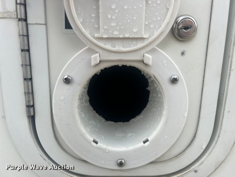 image for item DO6646 2002 Trail-Lite RV