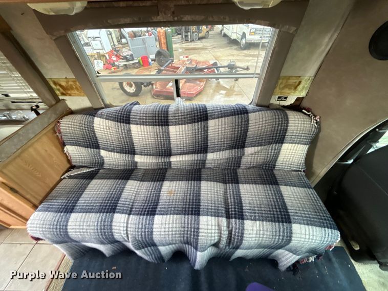 image for item DO6646 2002 Trail-Lite RV