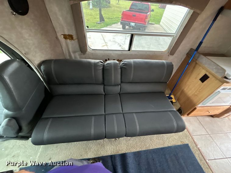 image for item DO6646 2002 Trail-Lite RV