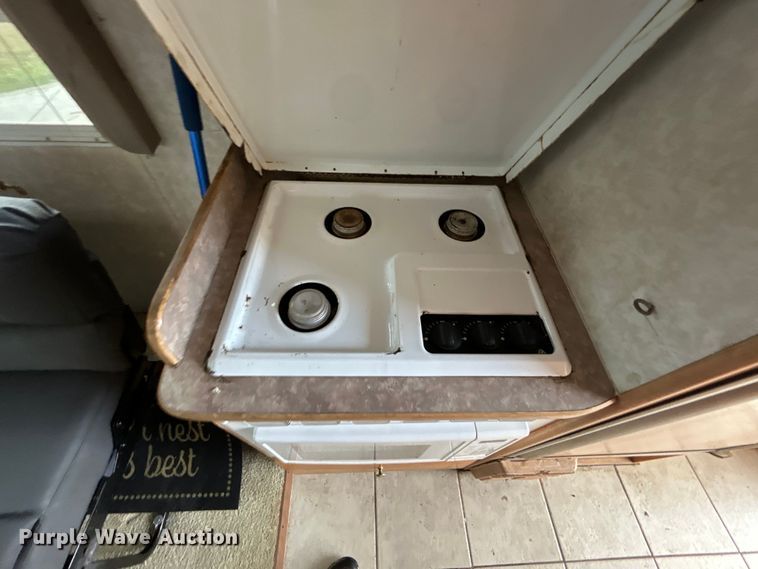 image for item DO6646 2002 Trail-Lite RV