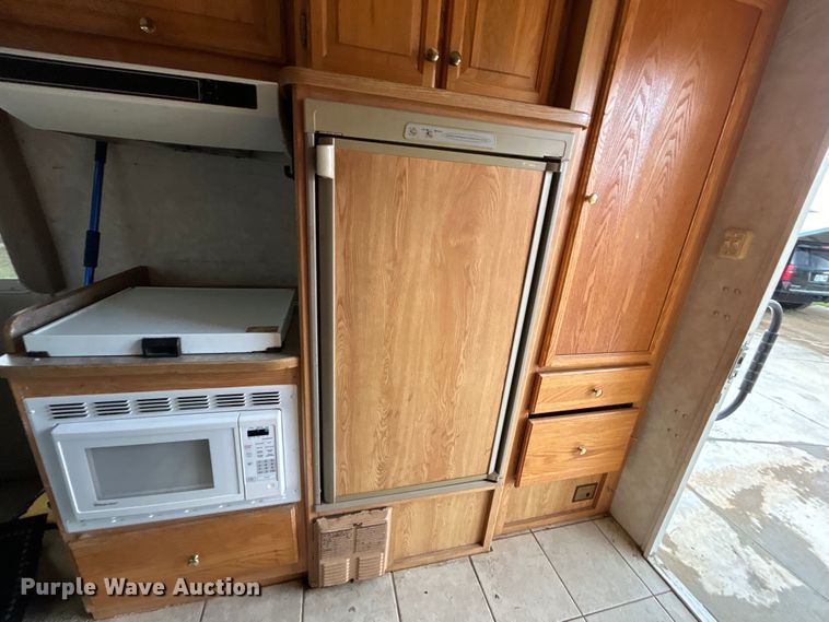 image for item DO6646 2002 Trail-Lite RV