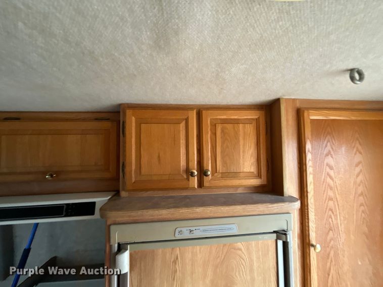 image for item DO6646 2002 Trail-Lite RV