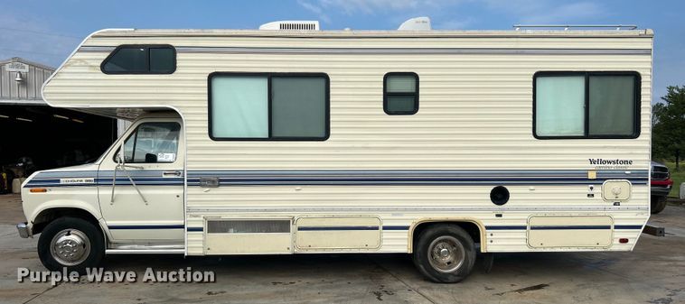 image for item DO6648 1989 Ford E350 RV