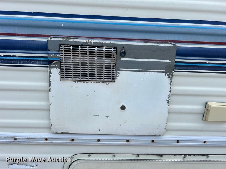 image for item DO6648 1989 Ford E350 RV