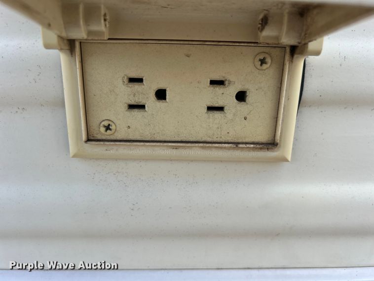 image for item DO6648 1989 Ford E350 RV