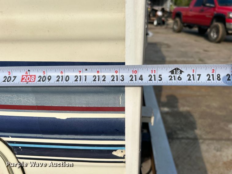 image for item DO6648 1989 Ford E350 RV