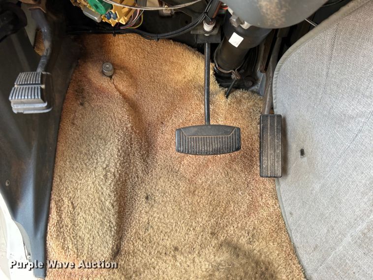 image for item DO6648 1989 Ford E350 RV